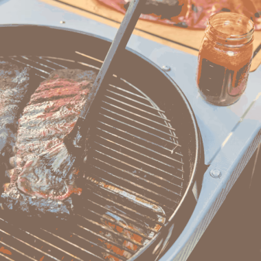 Weber Performer Premium Holzkohlegrill Ø 57 cm, 1501966