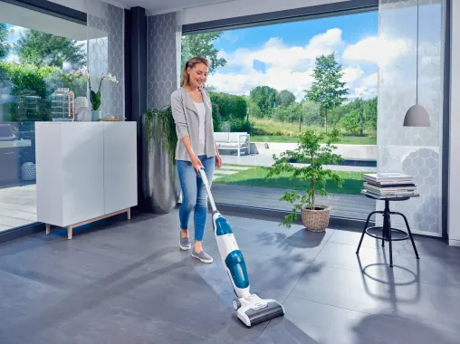 Leifheit Akku-Saugwischer Regulus Aqua PowerVac, für alle versiegelten Hartböden11914