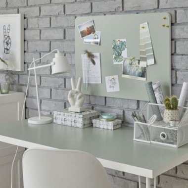 Preview: d-c-fix Klebefolie Sage Green, 45 cm x 2 m, selbstklebende Deko-Folie für Möbel, F3460688