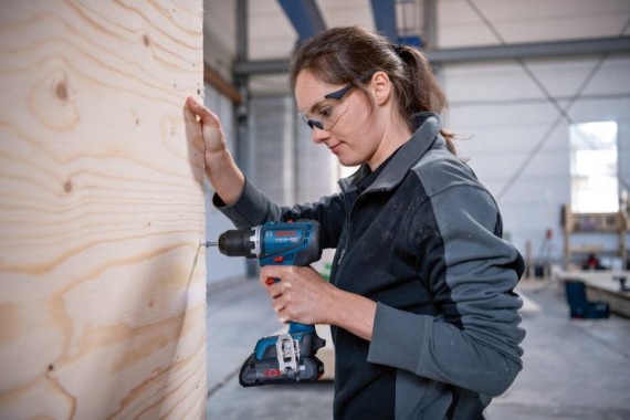 Preview: Bosch Professional 18V System Akku Bohrschrauber GSR 18V-90 C (inkl. 1/1-Einlage, L-BOXX, ohne Akku/Ladegerät) 06019K6002