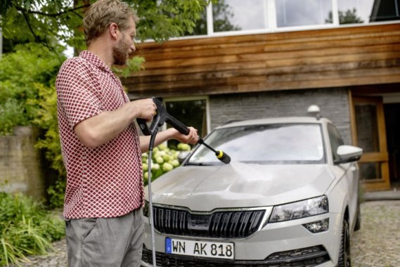 Kärcher Hochdruckreiniger K 4 Comfort Premium, 13247500