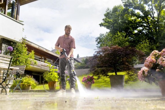 Kärcher Hochdruckreiniger K 4 Comfort Premium, 13247500