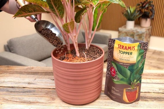 Preview: Seramis Topper Granulat Espresso, 1 L 738006