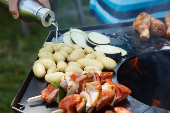 Barbecook Ölflasche mit Ausgießer, aus Edelstahl, nachfüllbar, 500ml, BC-ACC-7485