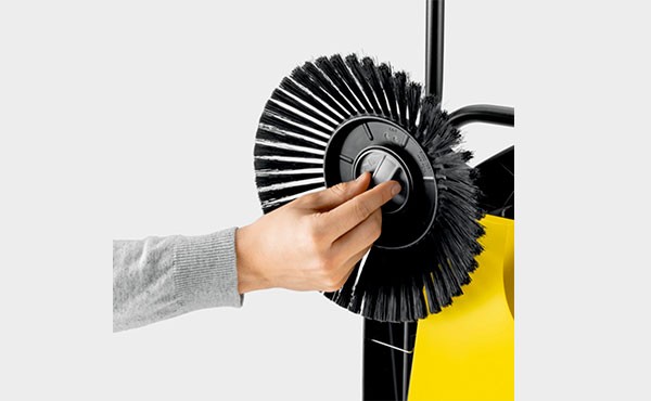 Preview: Kärcher Handkehrmaschine S 4 Twin 1.766-360.0