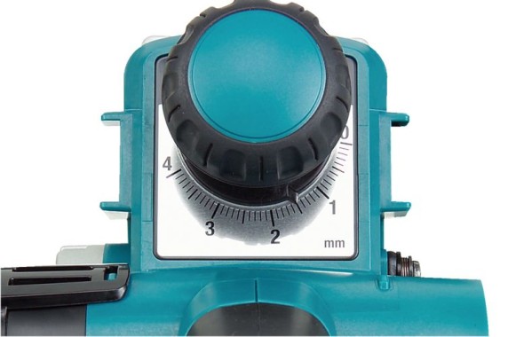 Preview: Makita Falzhobel 850W, 82mm, KP0810