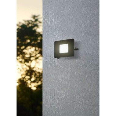 Preview: EGLO LED Außenwandleuchte IP65 17,5cm 3400lm 5000K Faedo 3, ohne Sensor, 97457