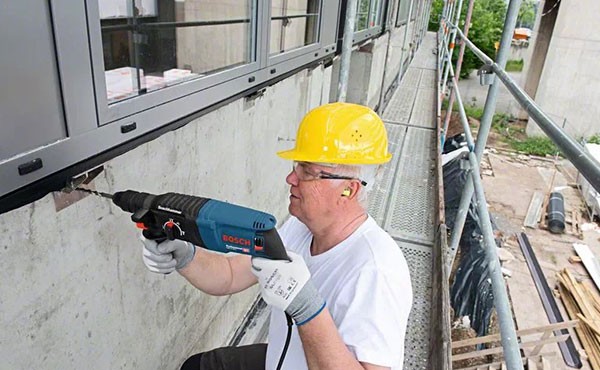 Bosch Professional Bohrhammer mit SDS Plus GBH 2-26 F 06112A4000