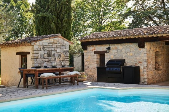 Napoleon OASIS™ 105 Outdoor-Küche, 32-Zoll-Einbaugrill der 700er-Serie, mattschwarz 32-Zoll-Einbaugrill der 700er-Serie, 6 Brenner, ODK105MK-BIG32P-1-DE