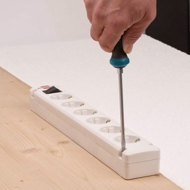 Bremounta Steckdosenleiste 6-fach mit Schalter, 3m Kabel, weiß, 1150650326