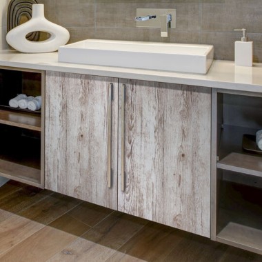 Preview: d-c-fix Klebefolie Pino Aurelio Hell, 67,5 cm x 2 m, selbstklebende Deko-Folie für Möbel, F3468138