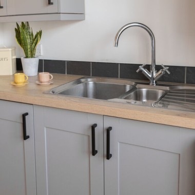 d-c-fix Klebefolie Uni seidenmatt grau, 67,5 cm x 2 m, selbstklebende Deko-Folie für Möbel, F3468111