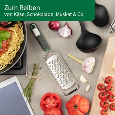 Preview: Fackelmann Chefkoch Premium Handreibe – 2-Wege Geätzte Reibefläche, Ergonomisch mit Soft-Touch-Griff, 23097