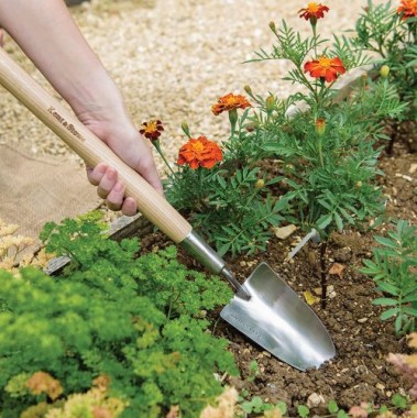 Kent & Stowe Handschaufel lang, Edelstahl, Griff aus Eschenholz, 60 cm, 734497