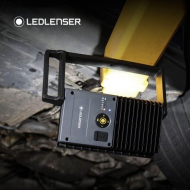 Ledlenser iF8R LED Baustrahler, aufladbar, Lithium Akku, kabellos, IP54, 4500 Lumen, Bluetooth Steuerung, 502002