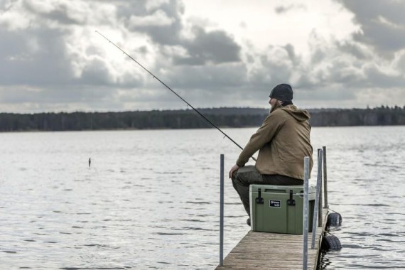 Preview: Petromax Kühlbox 25 Liter, Passive Kühlung, Eiskühldauer bis zu 12 Tage, kx25-oliv