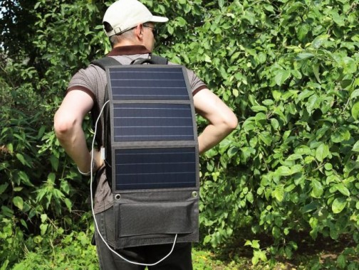 Technaxx 21W Solar Ladetasche mit USB Anschluss für das Handy, Powerbank und mehr, TX-207 5016
