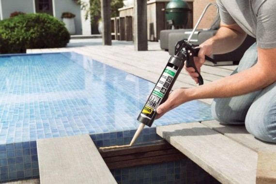 Preview: UHU Holz Max Kartusche, 380 g, beige, 48330