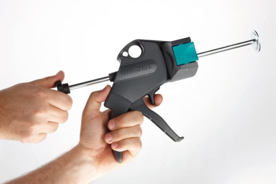 Preview: wolfcraft 1 MG 300 CLICK mechanische Kartuschenpresse 4355000 / Kompakte, ergonomische Kartuschenpistole mit automatischem Tropfstopp / Für 310 ml Kartuschen geeignet 4355000