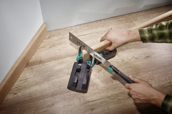 wolfcraft 6977000 Geling Set Laminat- und Designboden einpassen Gelingpaket „Sockelleisten anbringen“ 6977000