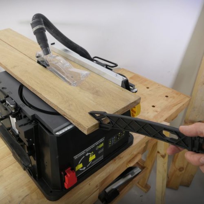 Tischkreis- u. Kappsäge 2in1 1500W,Scheibend 210mm 24Zähne 90grad 120x60mm 45Grad 80x60mm 113355