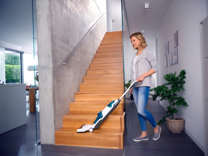 Leifheit Akku-Saugwischer Regulus Aqua PowerVac, für alle versiegelten Hartböden11914