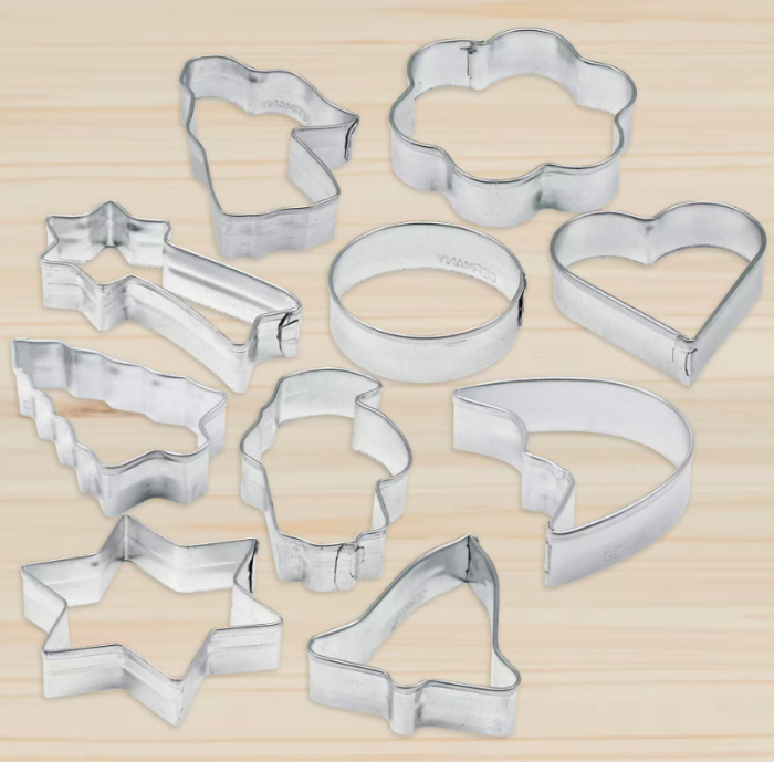 Fackelmann 10er Ausstecher-Set, mit unterschiedlichen Weihnachtsmotiven, 7731
