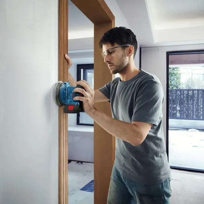 Bosch Professional Exzenterschleifer GEX 185-LI mit Staubsack, 06013A5020