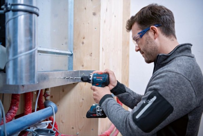 Bosch Professional 18V System Akku Bohrschrauber GSR 18V-90 C (inkl. 1/1-Einlage, L-BOXX, ohne Akku/Ladegerät) 06019K6002