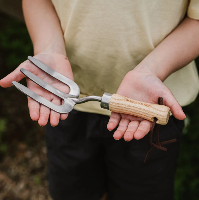 Kent & Stowe Kinder-Handgabel – leichte Blumengabel für Kinder aus Edelstahl, aus Eschenholz, Länge: 19,7 cm, 734886