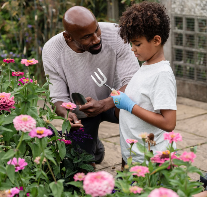 Kent & Stowe Kinder-Handgabel – leichte Blumengabel für Kinder aus Edelstahl, aus Eschenholz, Länge: 19,7 cm, 734886