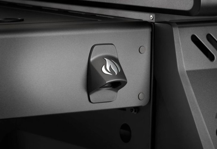 Napoleon Plancha Rogue® PRO Phantom 30 mit SIZZLE ZONE, 4 Brenner, RP30FTSIBPK-DE-PHM