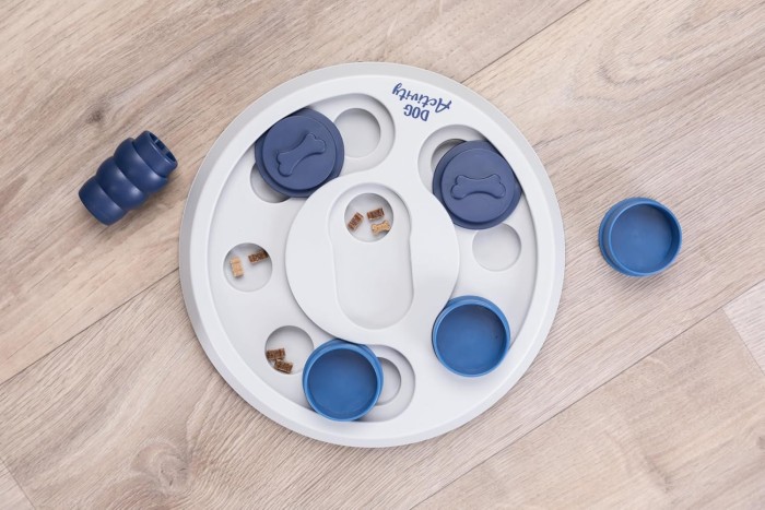 TRIXIE Dog Activity, Strategiespiel „Flip & Fun“ für Hunde, ø 23cm, 32001