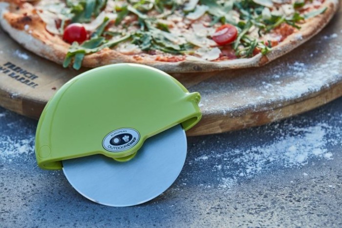 Outdoorchef Pizzaschneider mit XL Edelstahlklinge, 14.491.29