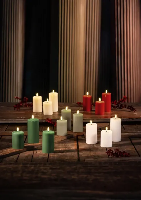 Schlaraffenland 3D LED Kerze NOVITA, 7.5 x 10 cm, Echtwachs, grün, 11837