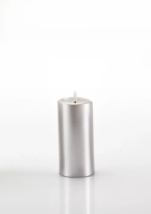 Schlaraffenland 3D LED Kerze NOVITA silber, D7,5 H15 cm, Echtwachs, 11845