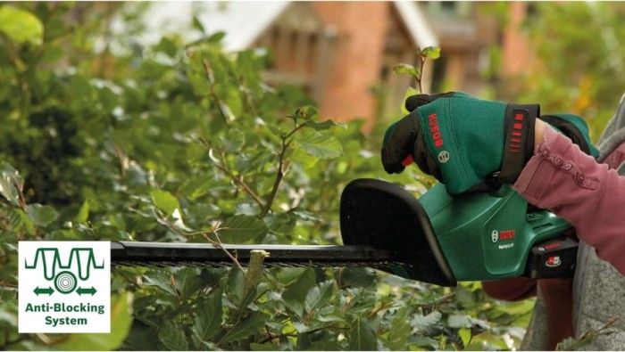 Bosch Akku Heckenschere EasyHedgeCut 18-45, 1 Akku + Ladegerät, 0600849H02