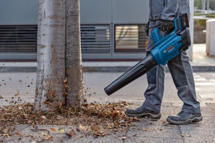 Bosch Professional BITURBO Akku-Gebläse GBL 18V-750 (ohne Akku), 06008D2000