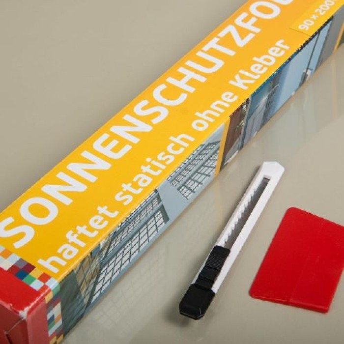 d-c-fix Fensterfolie static Sonnenschutzfolie, 90 cm x 2 m, inkl. Cutter und Rakel, Tönungsfolie für Sonnenschutz, F3395000