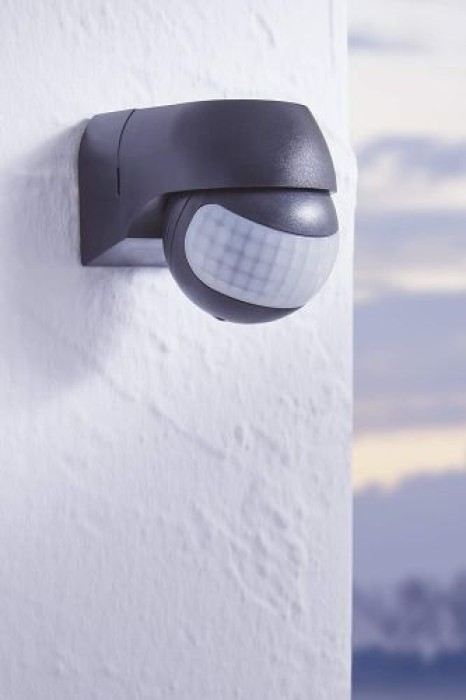 EGLO Bewegungsmelder Detect me 1, Sensor schwenkbar, Schwarz, 55 x 70 mm, 96454