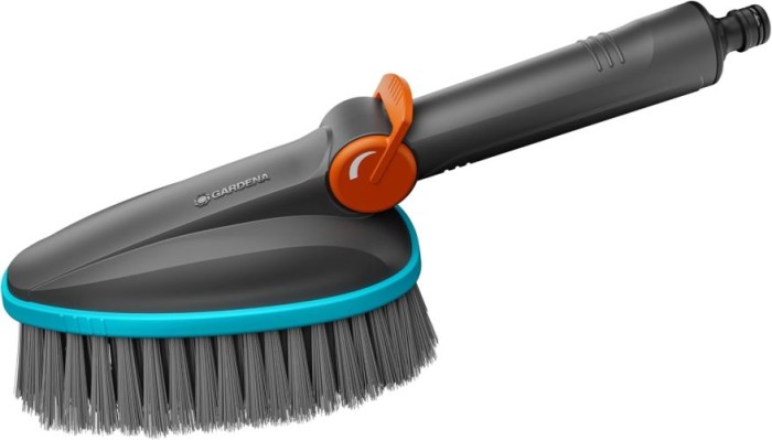 Gardena Cleansystem Handbürste M, mit Schlauchanschluss, für kleinere Flächen, 18842-20