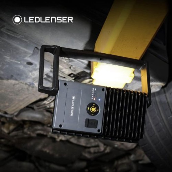 Ledlenser iF8R LED Baustrahler, aufladbar, Lithium Akku, kabellos, IP54, 4500 Lumen, Bluetooth Steuerung, 502002