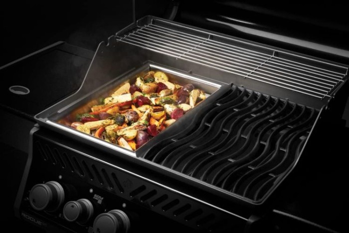 Napoleon Gemüse Grillkorb Edelstahl für Freestyle und Rogue Gasgrills, 45 cm x 28,5 cm, 56068