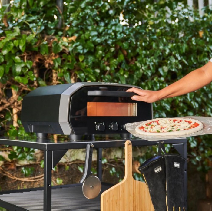 Ooni Volt 12 elektrischer Pizzaofen, 1600W, bis zu 450 Grad, UU-P12B00