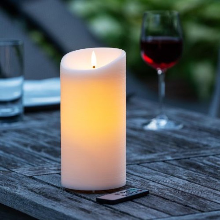Schlaraffenland Elephant LED Outdoor Kerze, 10x20 cm, Creme Echtwachs, 10730