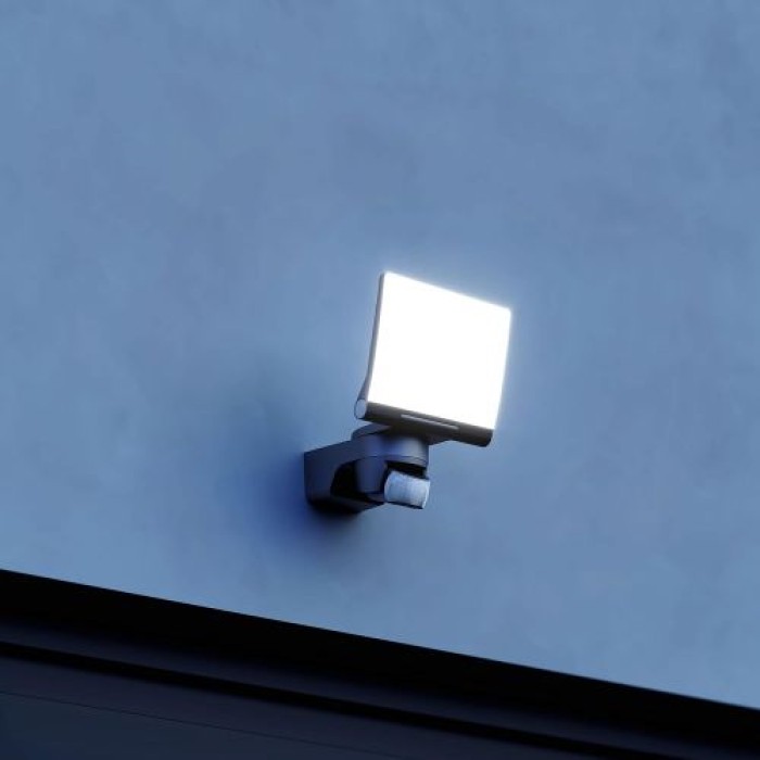 Steinel LED-Strahler XLED home 2 XL S schwarz, 030049