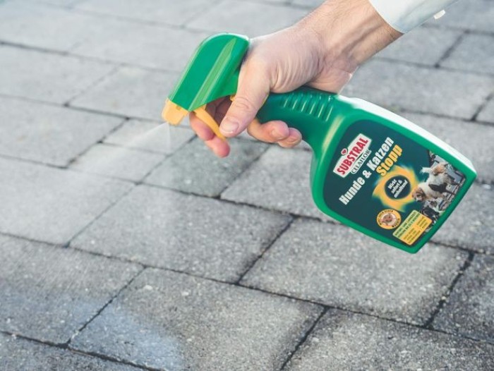 Substral Celaflor Hunde & Katzen Stopp, Spray zur Abwehr, mit Sofortwirkung, 500 ml, 1300
