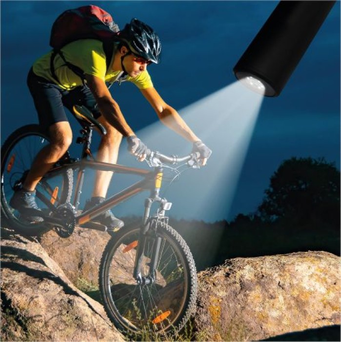 Technaxx Akku Kompressor für Auto, Fahrrad, Motorrad, Bälle – mit 6000 Li Ion Akku, integrierter Arbeitsleuchte mit 6 LED`s, 4906