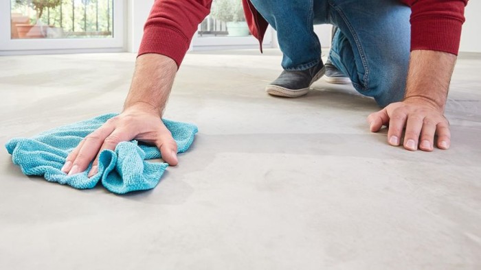 tesa Verlegeband extra stark klebend - 25 m x 50 mm, 05696-00010-11