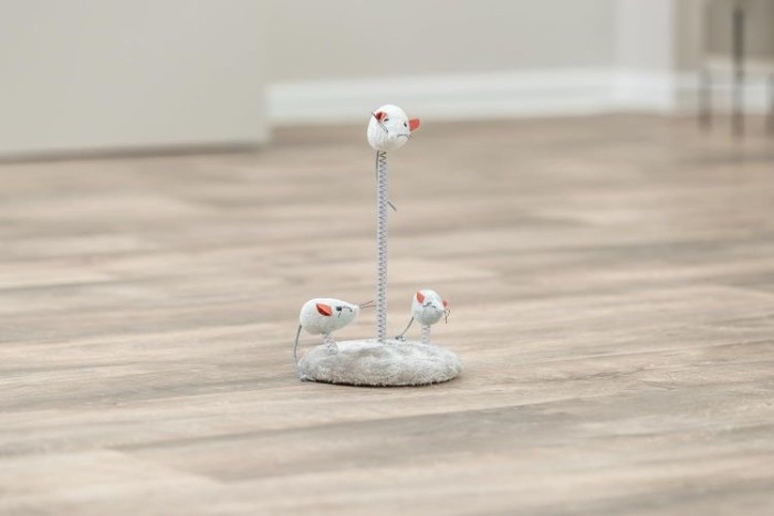 TRIXIE Mouse Family auf Feder, ø 15 × 22 cm, natur, 4070